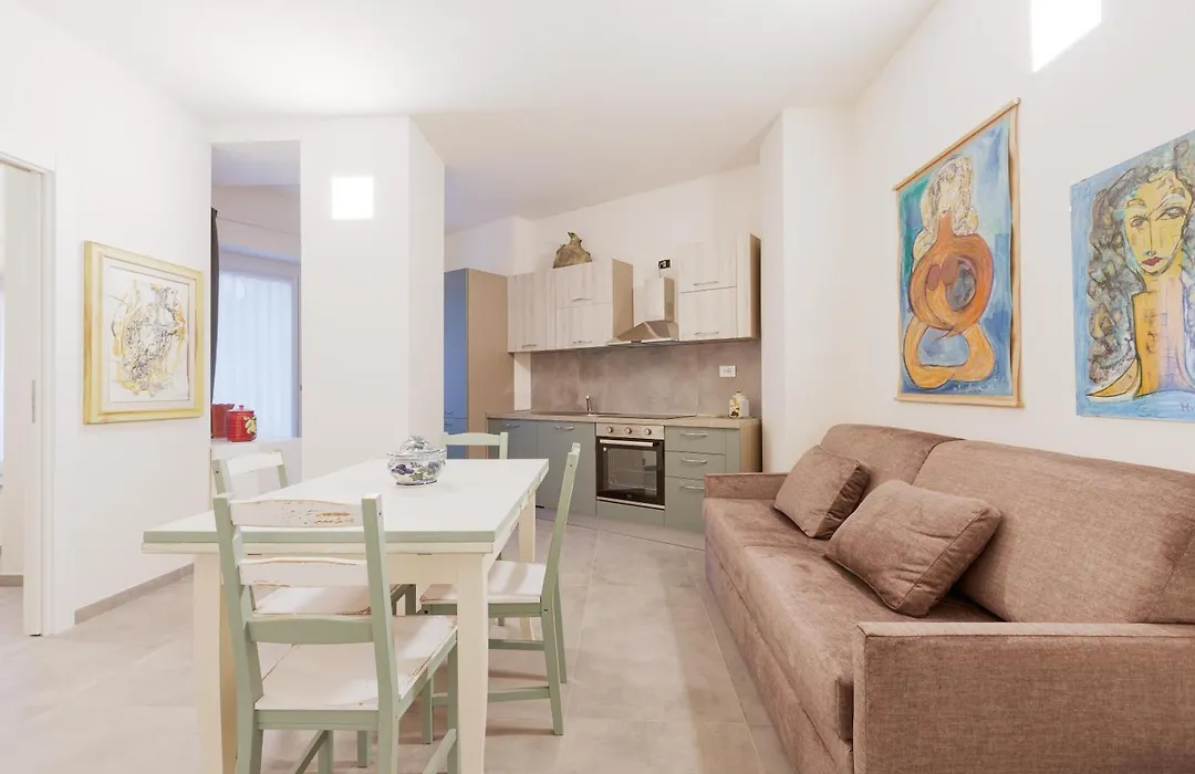 Guesthost - Spacious Apartments - 1,4Km From Corso Buenos Aires-1